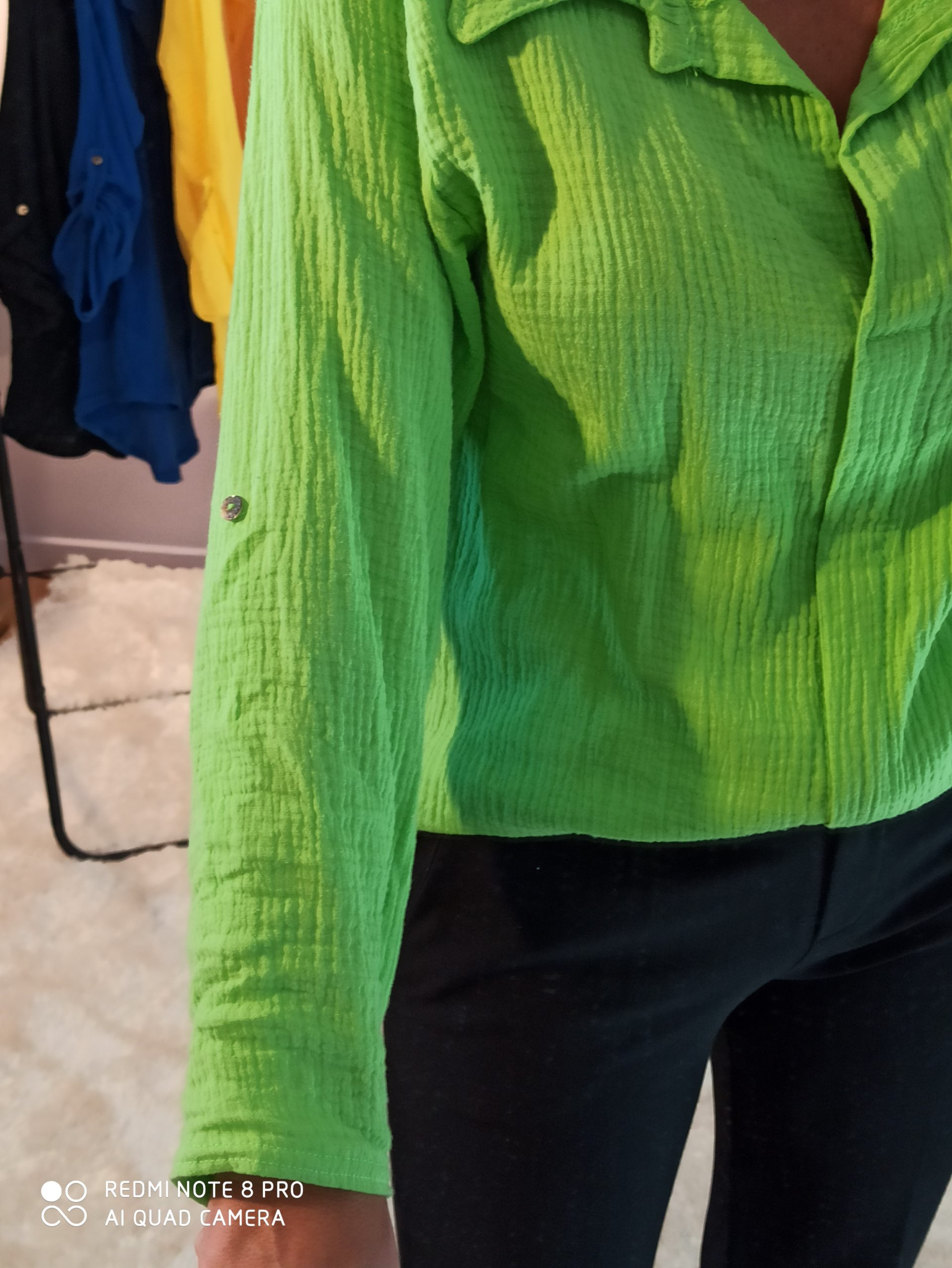 Blouse Chemise Verte – Image 5
